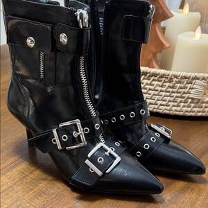 Wild Pair Moonbeam Black Ankle Boots with Buckle Detail. Sz 7